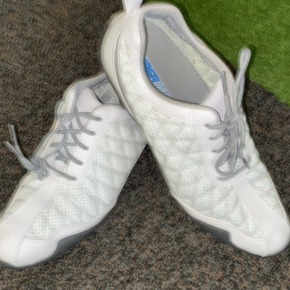 🏌️‍♀️NWOT FootJoy golf shoes